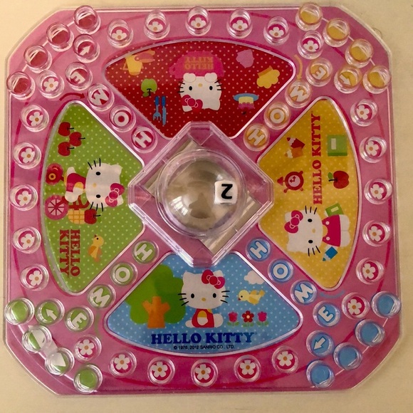 Hello Kitty Pop N’ Play Game - Picture 2 of 7